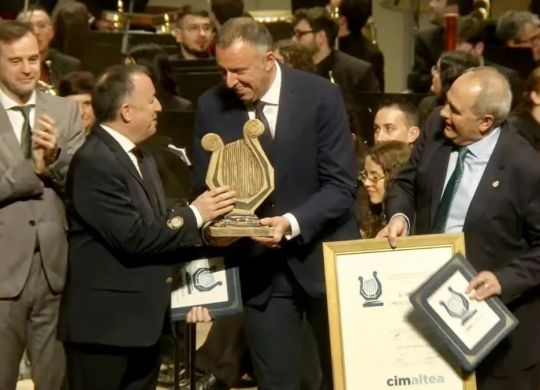 1eeff405-7f13-435d-bcf3-56c8a7ed0356_16-9-discover-aspect-ratio_default_0